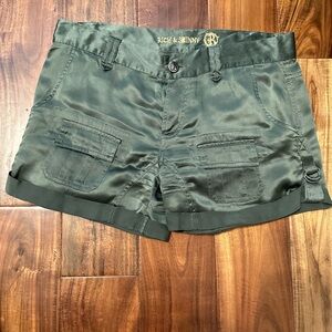 Rich & Skinny Women's Green Cargo Shorts